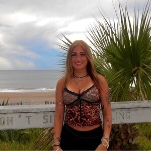 Meet your Posher, Reyanne